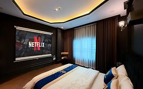 Star Night Hotel And Apartment
